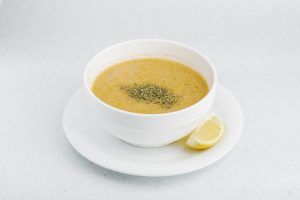 Gelbe-Linsen-Suppe